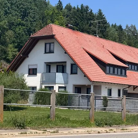 In Seenaehe Casa de Férias *